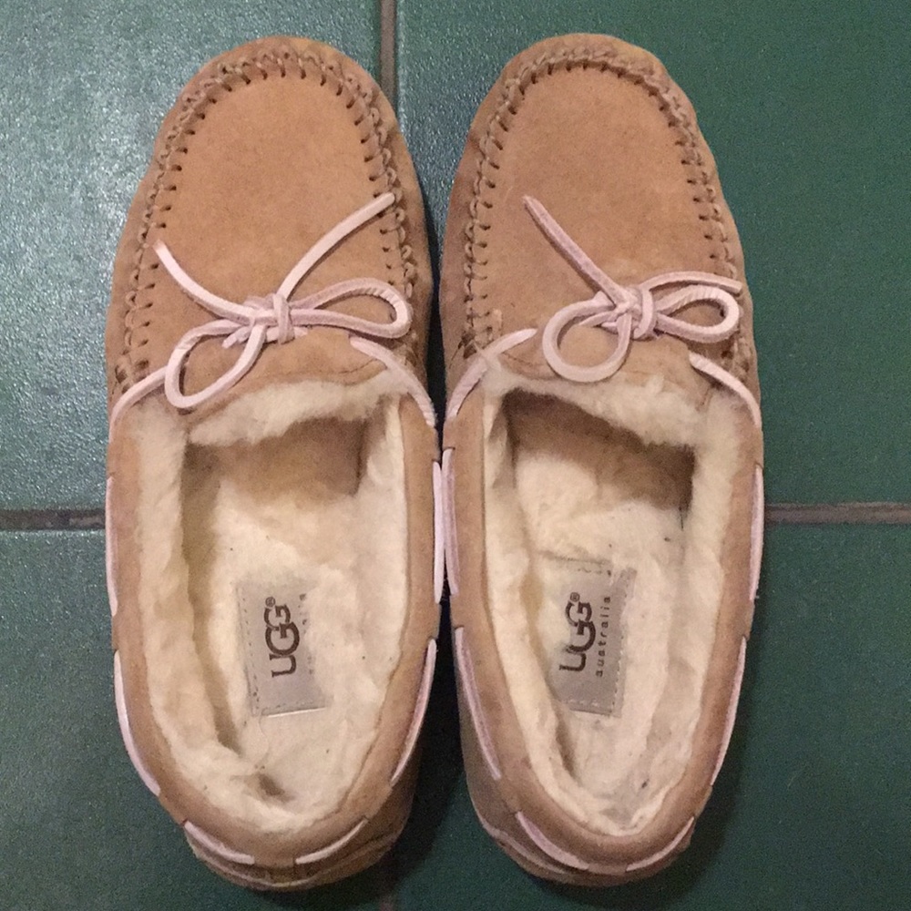 Ugg slippers, so comfy!